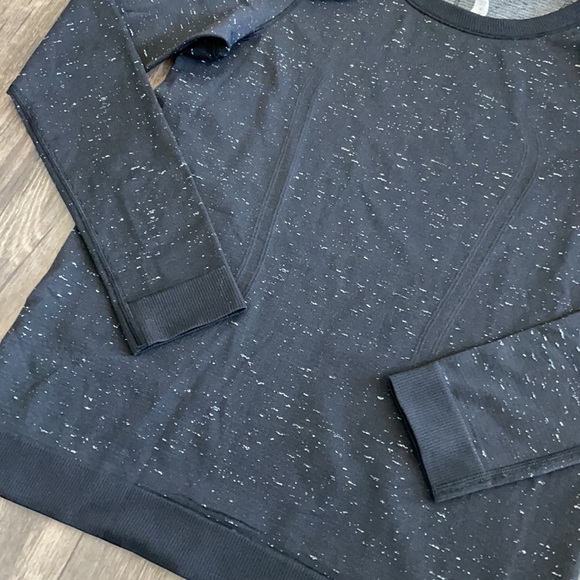 Lululemon Swiftly Tech Long Sleeve - Picture 3 of 7